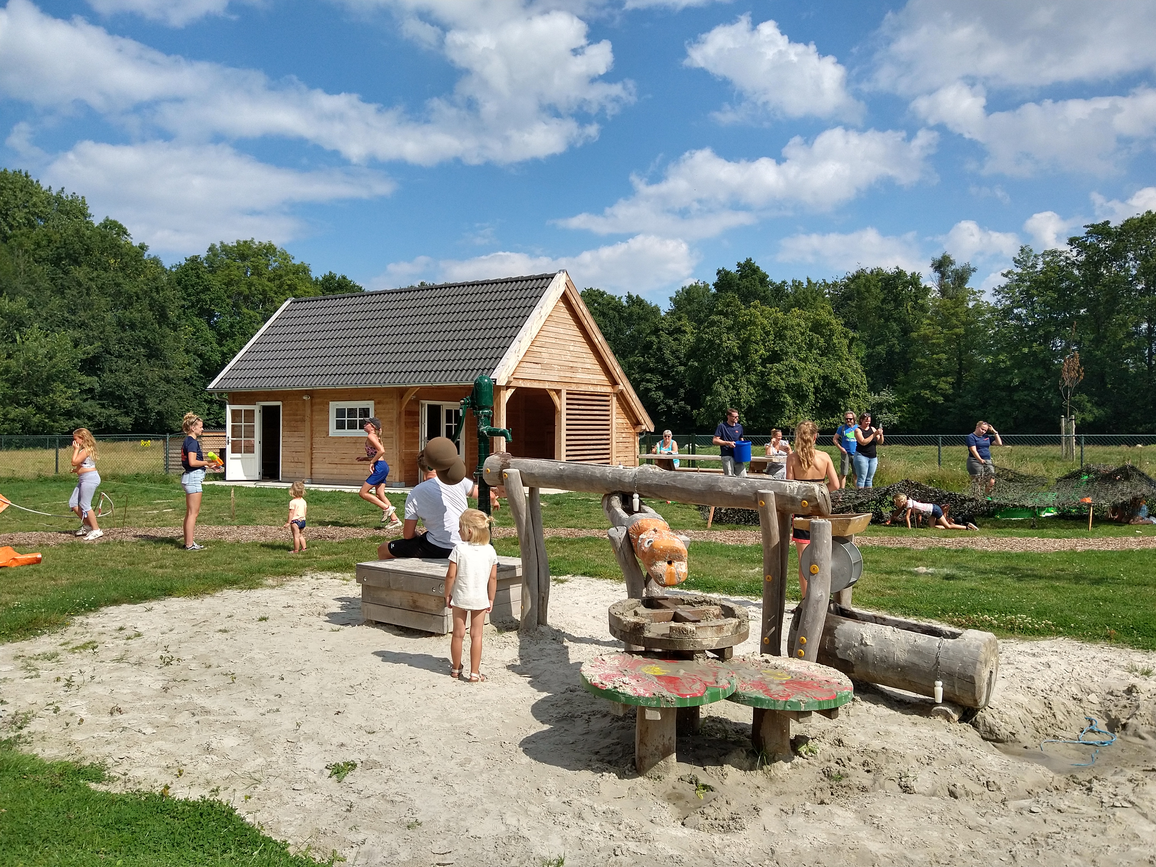 2024-08-24 opening dierenweide (18)
